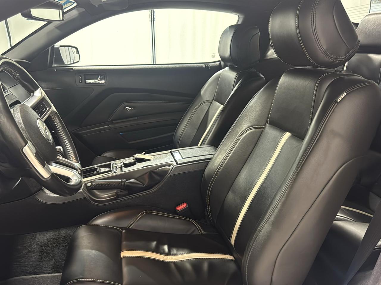 Ford Mustang 2dr Cpe GT 2014