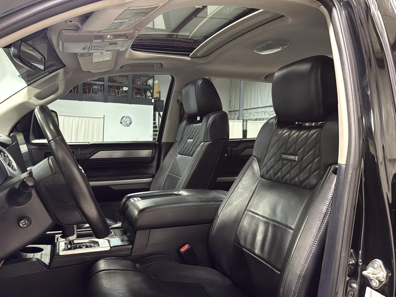 Toyota Tundra 4WD Truck CrewMax 5.7L FFV V8 6-Spd AT Platinum (Natl) 2014
