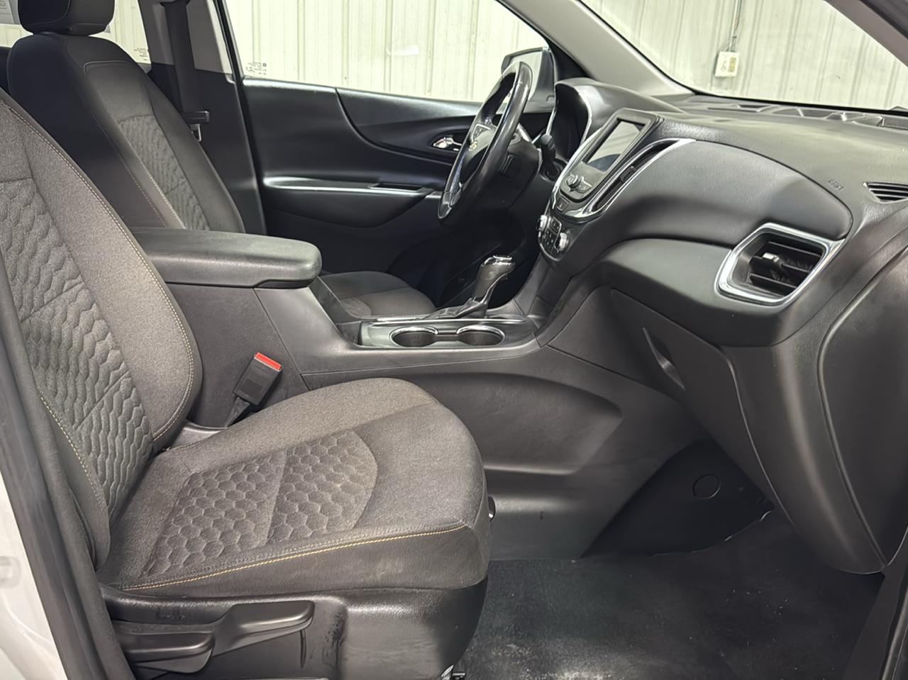 Chevrolet Equinox FWD 4dr LT w/1LT 2021