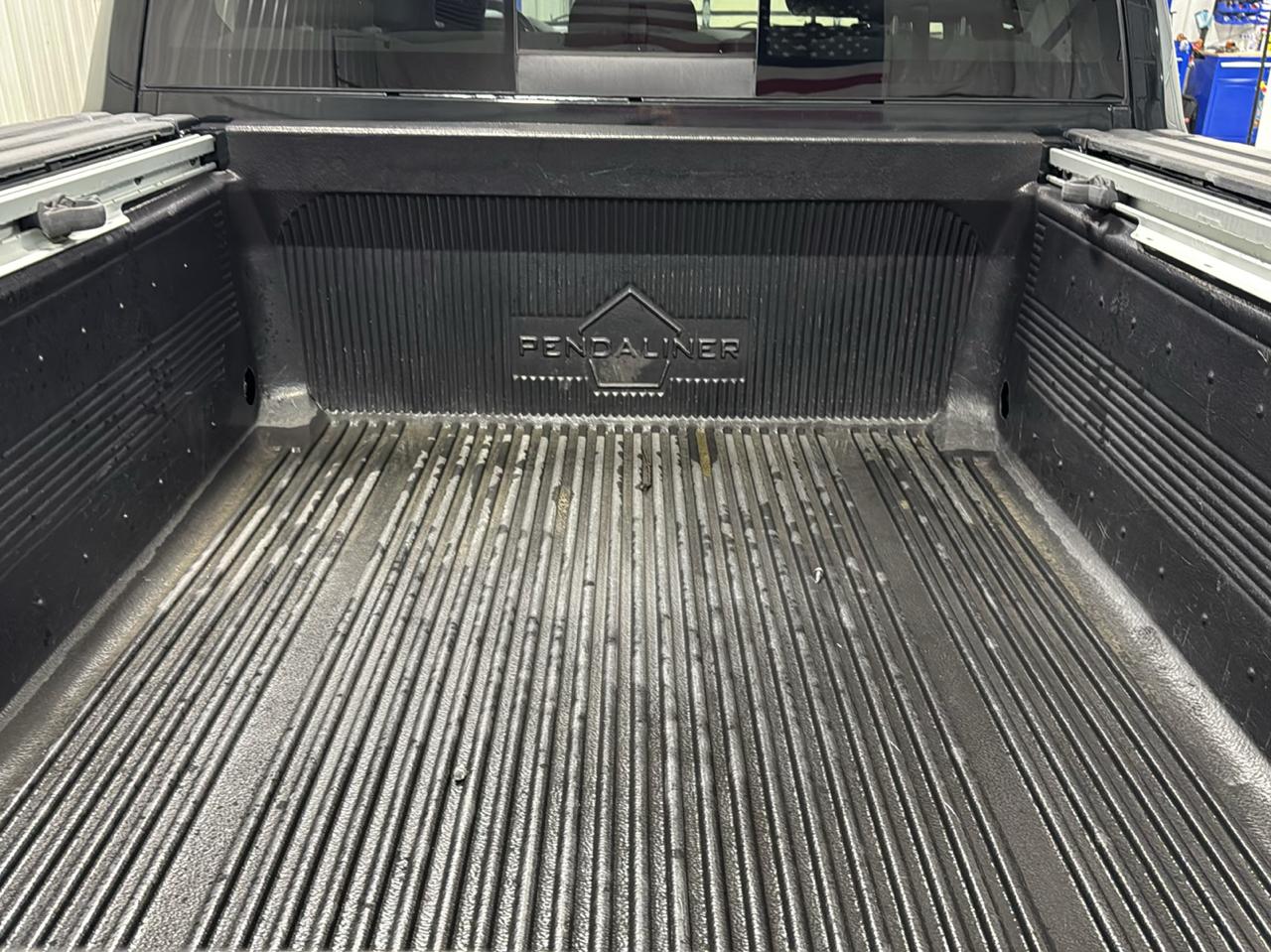 RAM 1500 Big Horn 4x4 Crew Cab 5'7" Box 2017