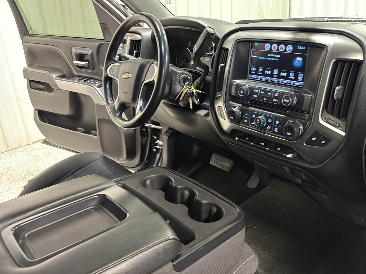 Chevrolet Silverado 1500 4WD Crew Cab 143.5" LT w/2LT 2017