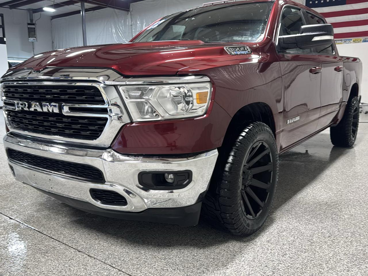 RAM 1500 Big Horn 4x4 Crew Cab 5'7" Box 2022