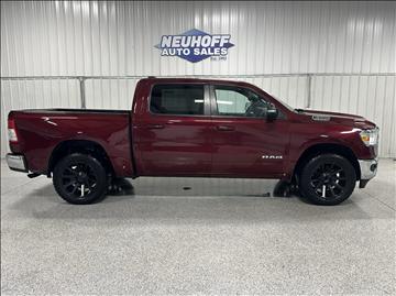 2022 RAM 1500 Big Horn 4x4 Crew Cab 5'7" Box