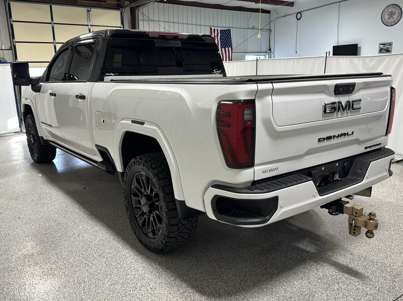 GMC Sierra 2500HD 4WD Crew Cab 159" Denali Ultimate 2025