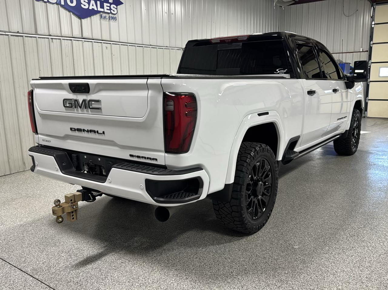 GMC Sierra 2500HD 4WD Crew Cab 159" Denali Ultimate 2025