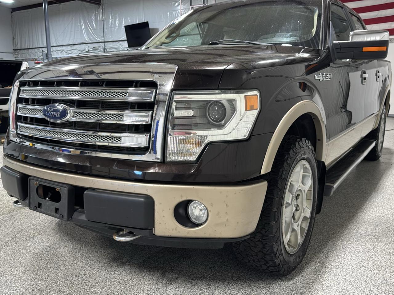 Ford F-150 4WD SuperCrew 145" Lariat 2013