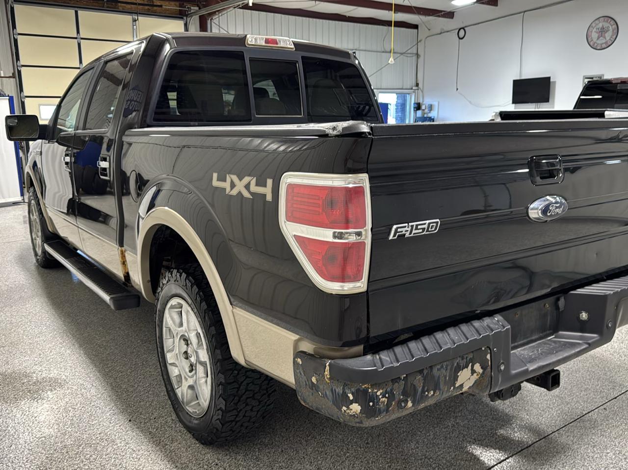 Ford F-150 4WD SuperCrew 145" Lariat 2013