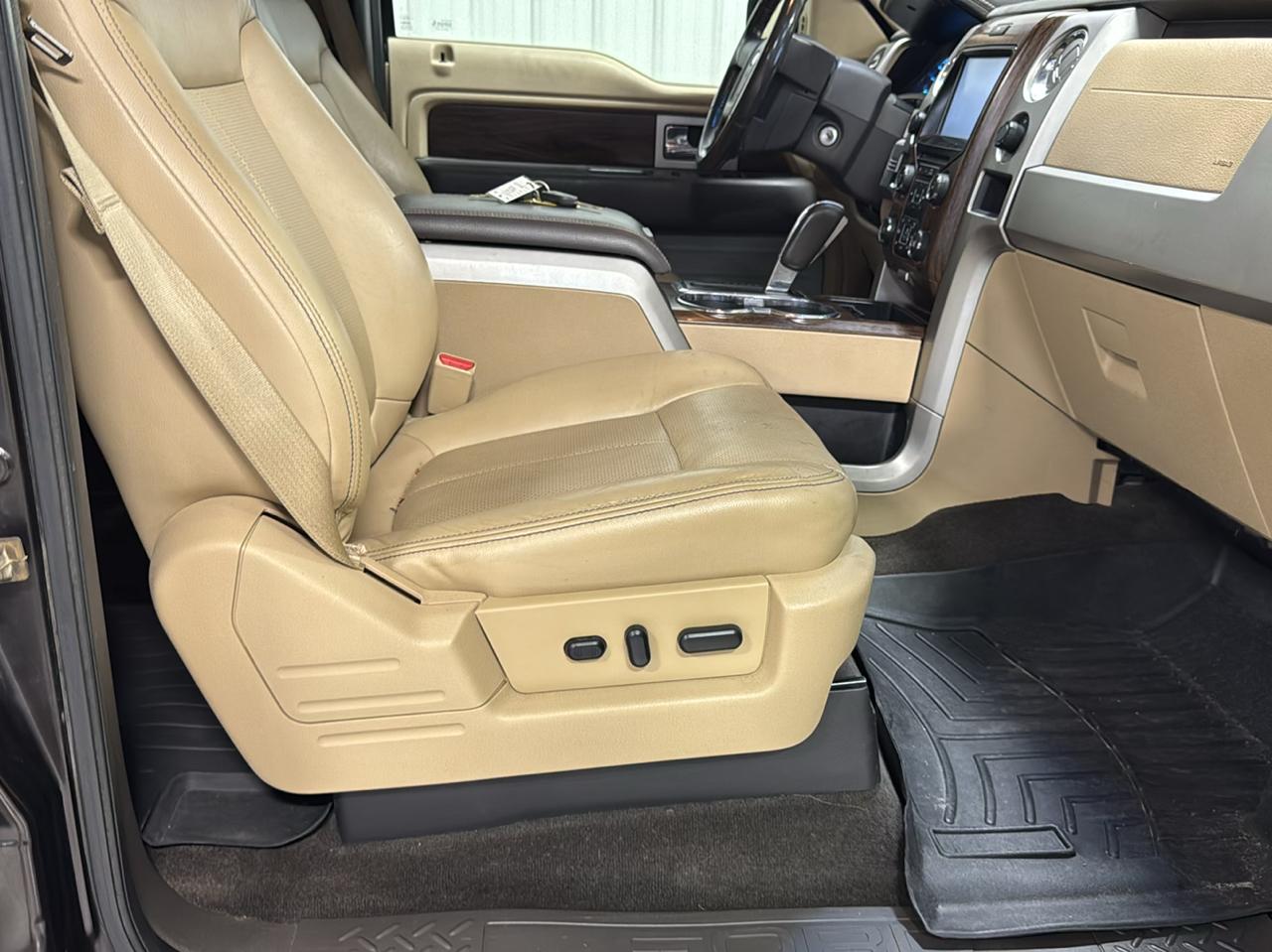 Ford F-150 4WD SuperCrew 145" Lariat 2013