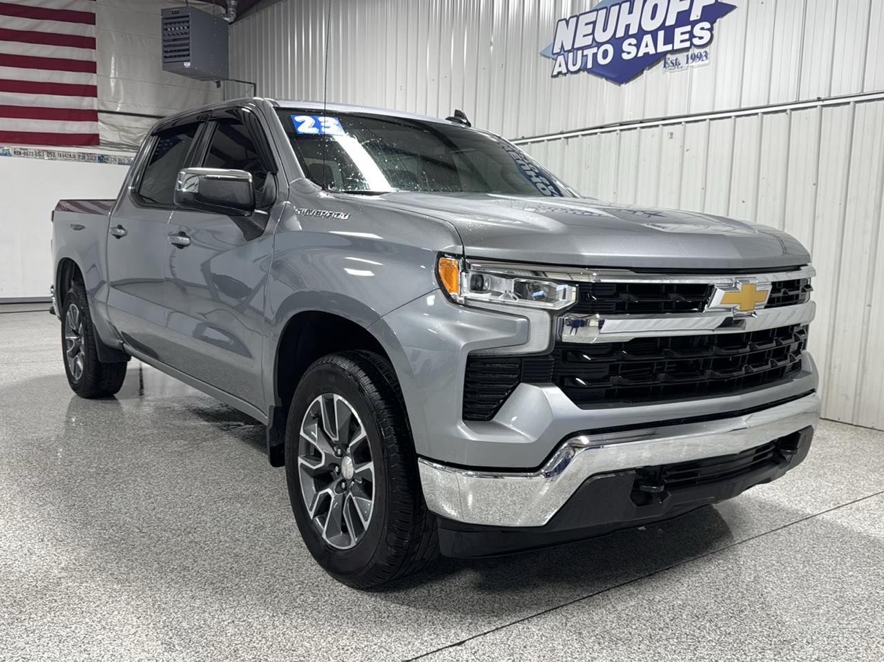 Chevrolet Silverado 1500 4WD Crew Cab 147" LT w/2FL 2023