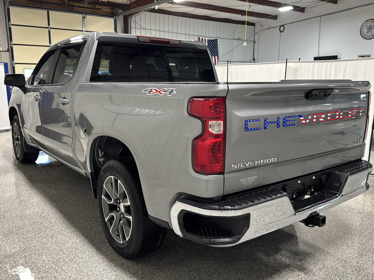 Chevrolet Silverado 1500 4WD Crew Cab 147" LT w/2FL 2023