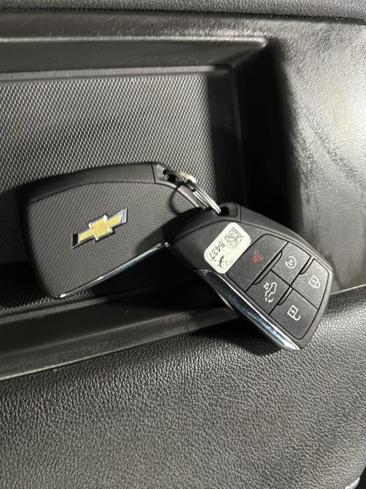 Chevrolet Silverado 1500 4WD Crew Cab 147" LT w/2FL 2023