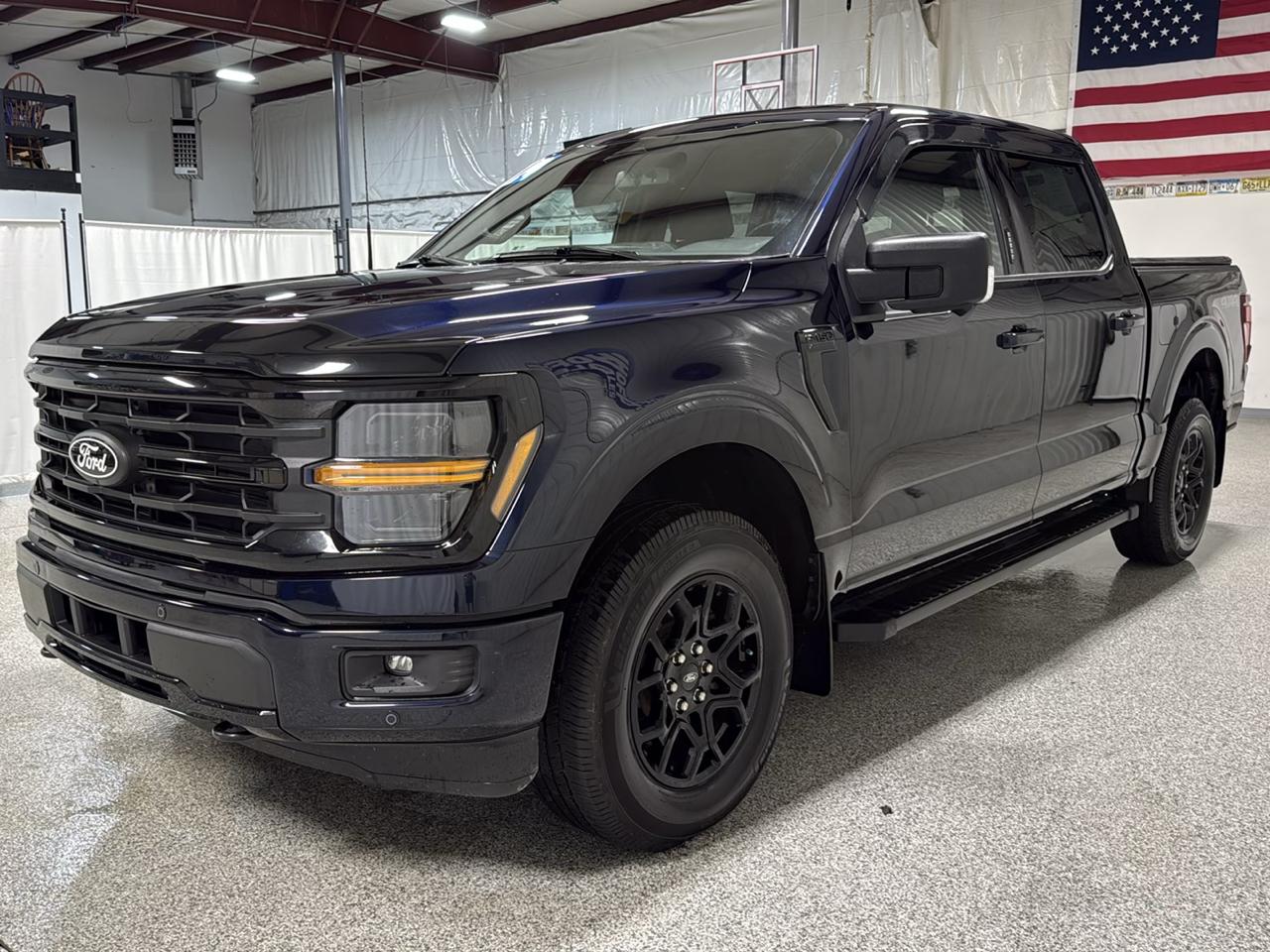 Ford F-150 XLT 4WD SuperCrew 5.5' Box 2024