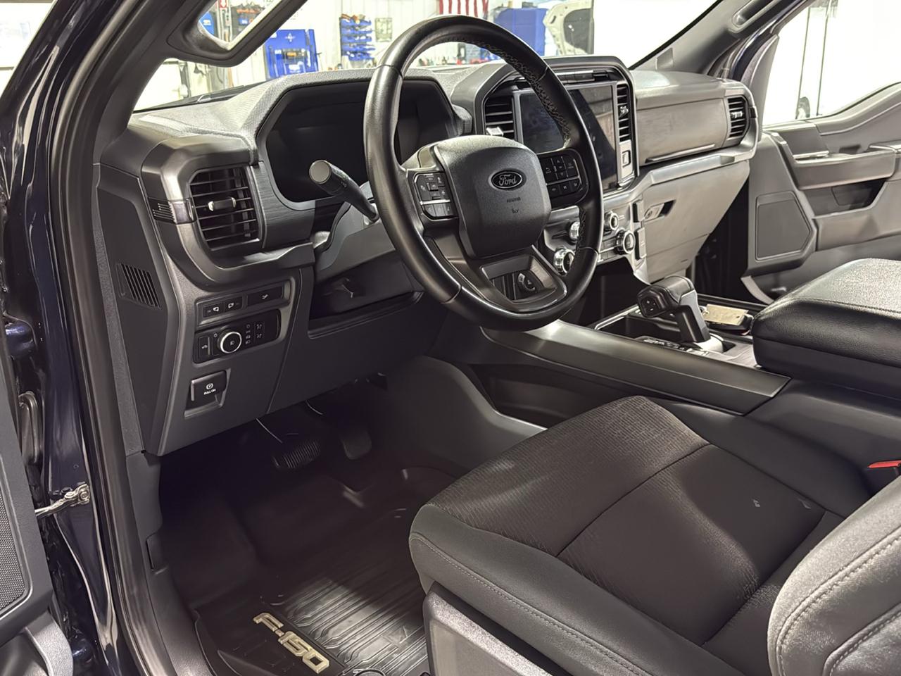 Ford F-150 XLT 4WD SuperCrew 5.5' Box 2024