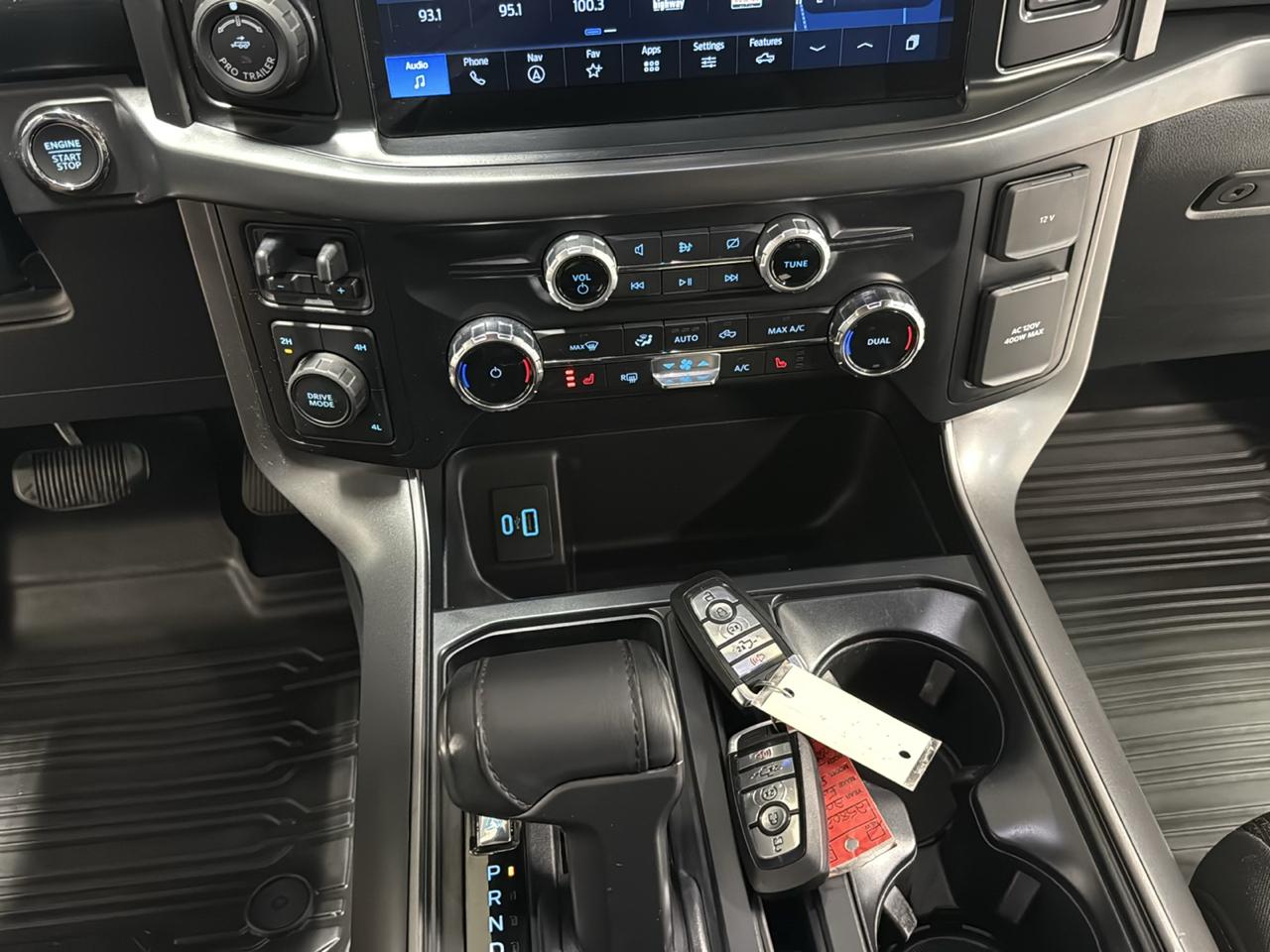 Ford F-150 XLT 4WD SuperCrew 5.5' Box 2024
