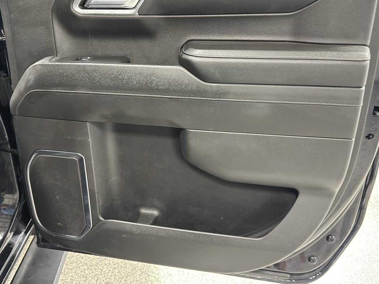 GMC Sierra 1500 4WD Crew Cab 157" Elevation 2022