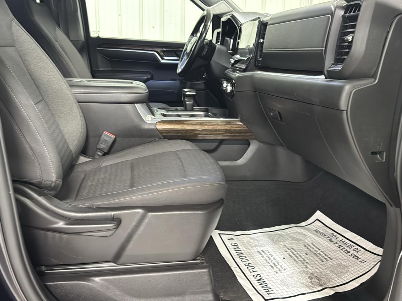 GMC Sierra 1500 4WD Crew Cab 157" Elevation 2022