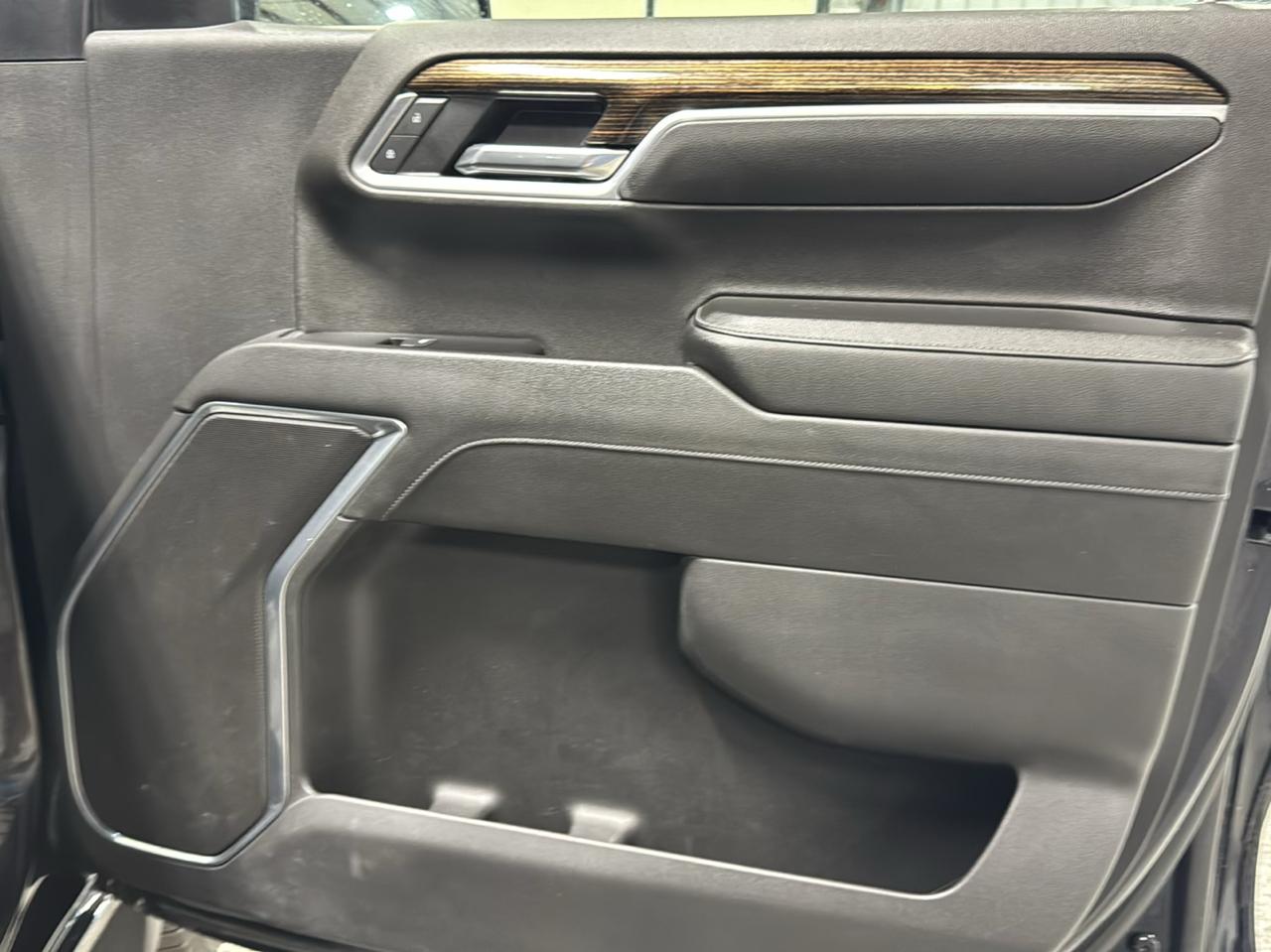 GMC Sierra 1500 4WD Crew Cab 157" Elevation 2022