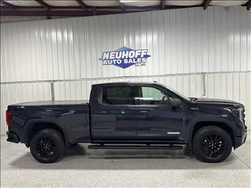 2022 GMC Sierra 1500 4WD Crew Cab 157" Elevation