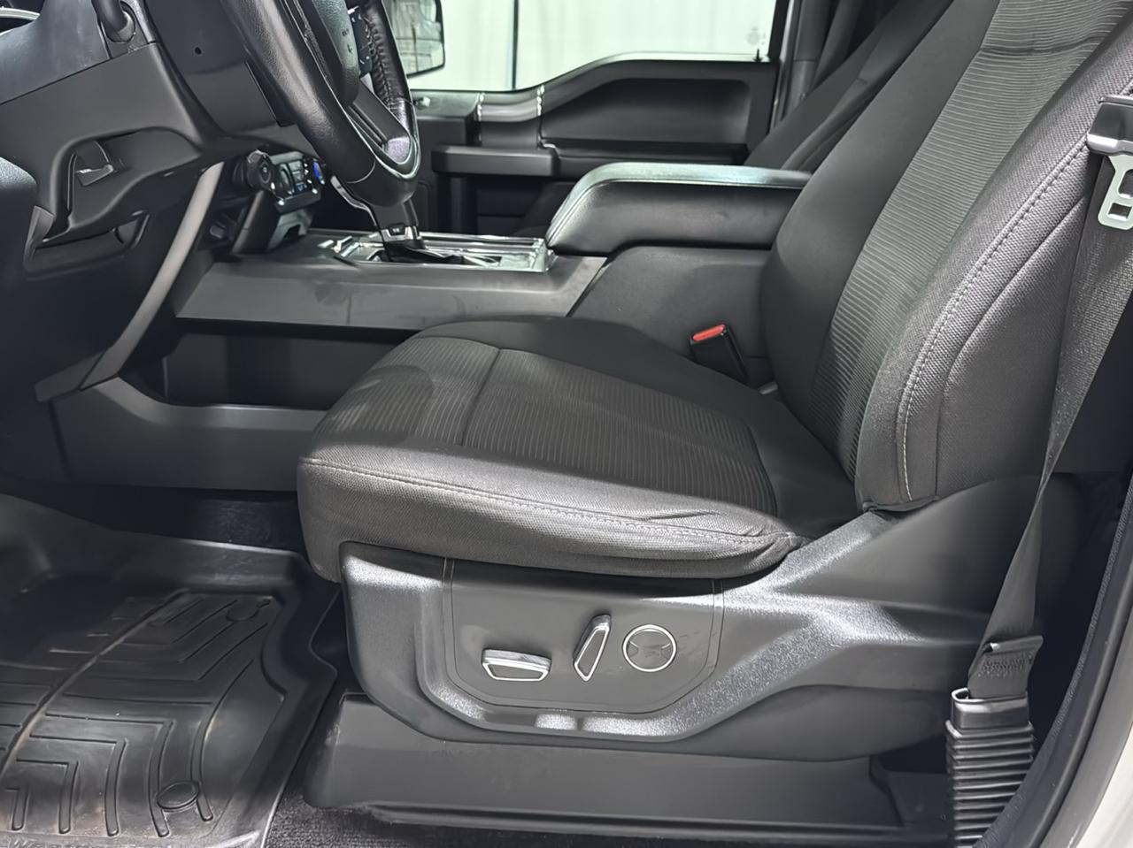 Ford F-150 XLT 4WD SuperCrew 5.5' Box 2017