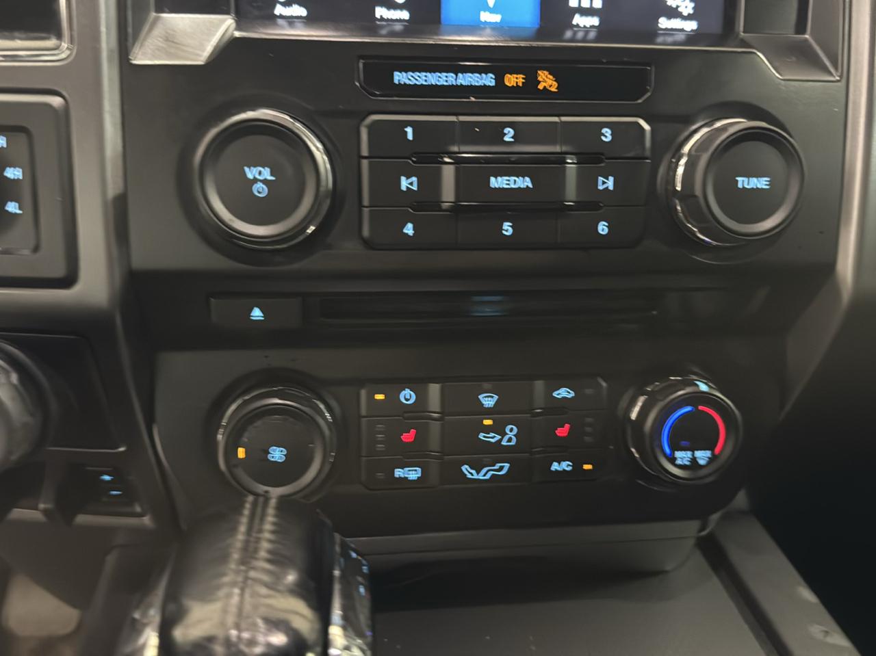 Ford F-150 XLT 4WD SuperCrew 5.5' Box 2017
