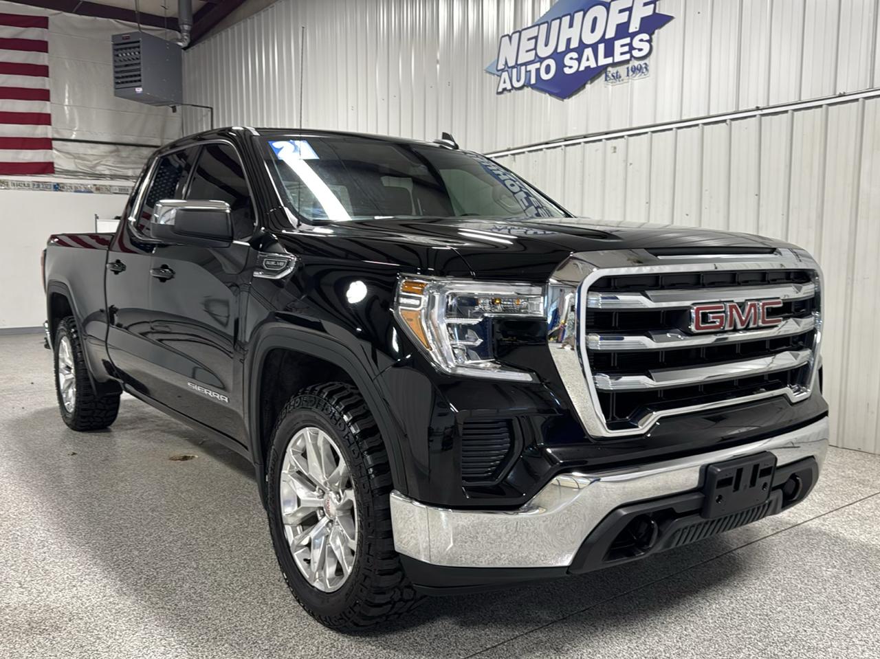 GMC Sierra 1500 4WD Double Cab 147" SLE 2021