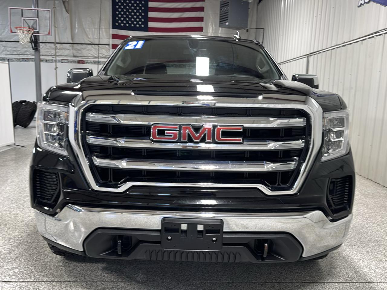 GMC Sierra 1500 4WD Double Cab 147" SLE 2021
