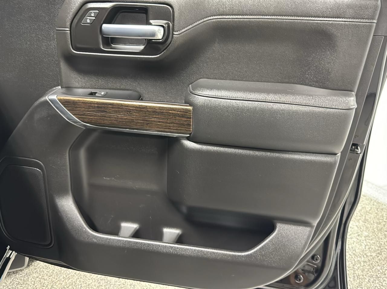 GMC Sierra 1500 4WD Double Cab 147" SLE 2021