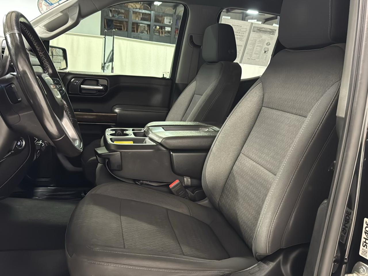 GMC Sierra 1500 4WD Double Cab 147" SLE 2021