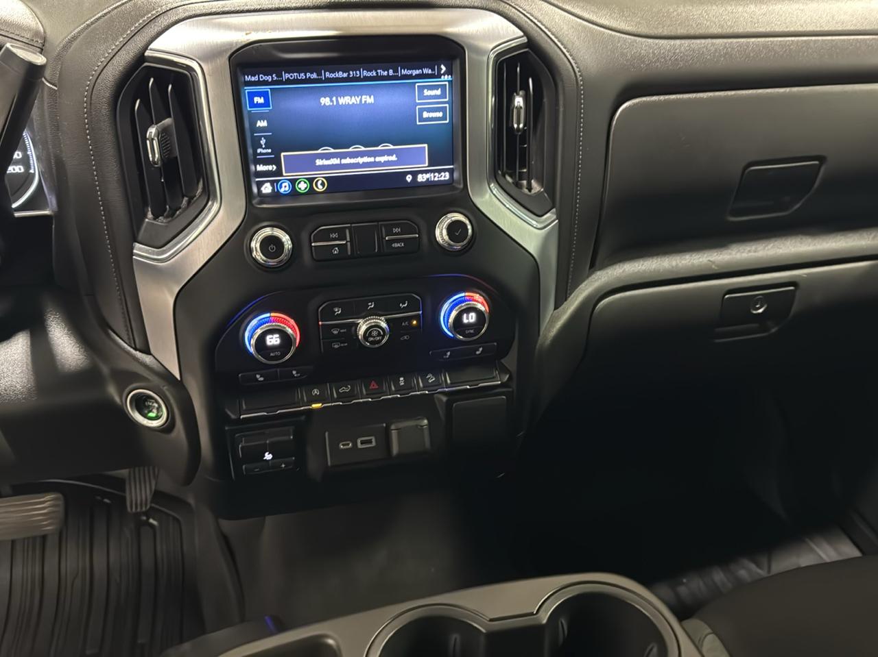 GMC Sierra 1500 4WD Double Cab 147" SLE 2021