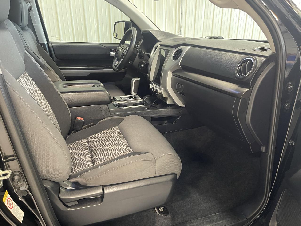 Toyota Tundra 4WD SR5 CrewMax 5.5' Bed 5.7L (Natl) 2019