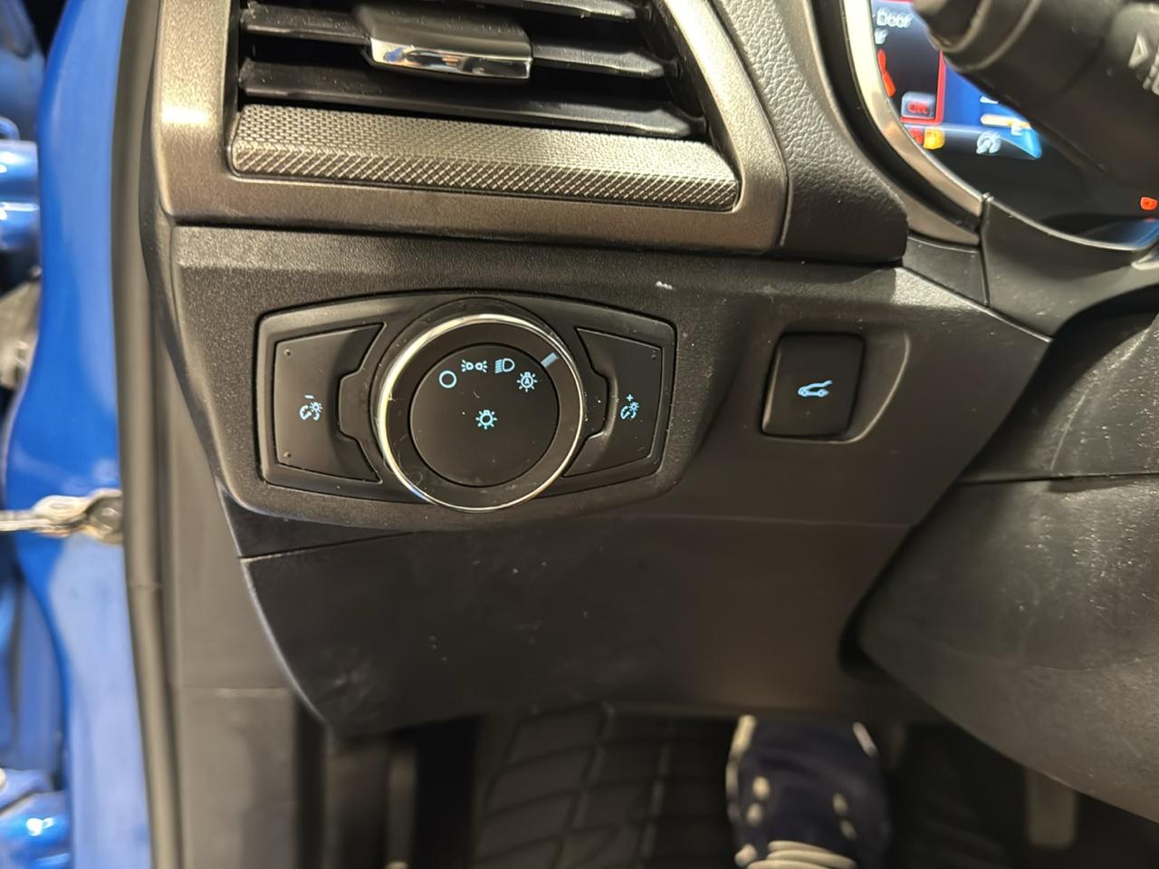 Ford Fusion SE FWD 2020