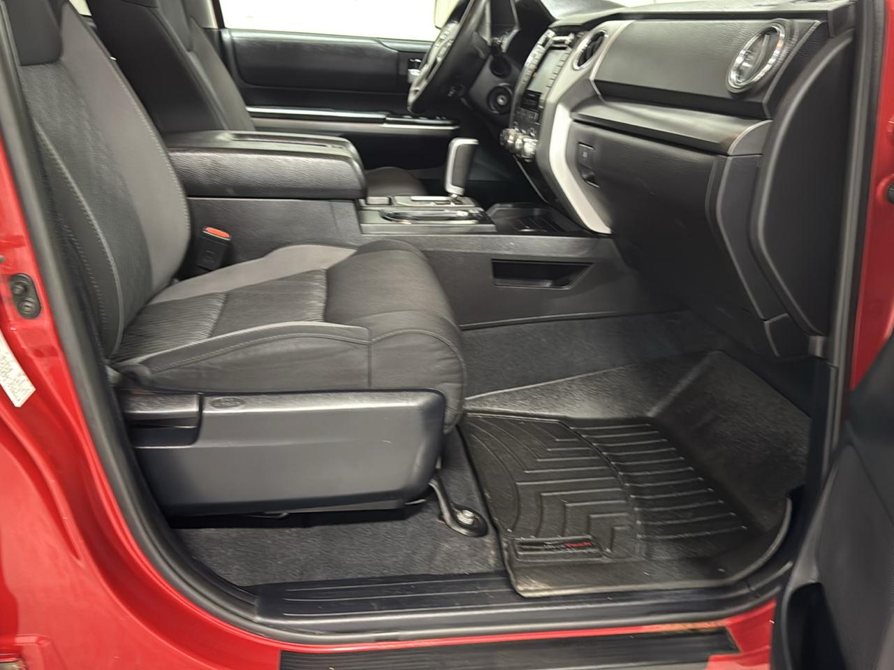 Toyota Tundra 4WD Truck Double Cab 5.7L V8 6-Spd AT TRD Pro (Natl) 2016