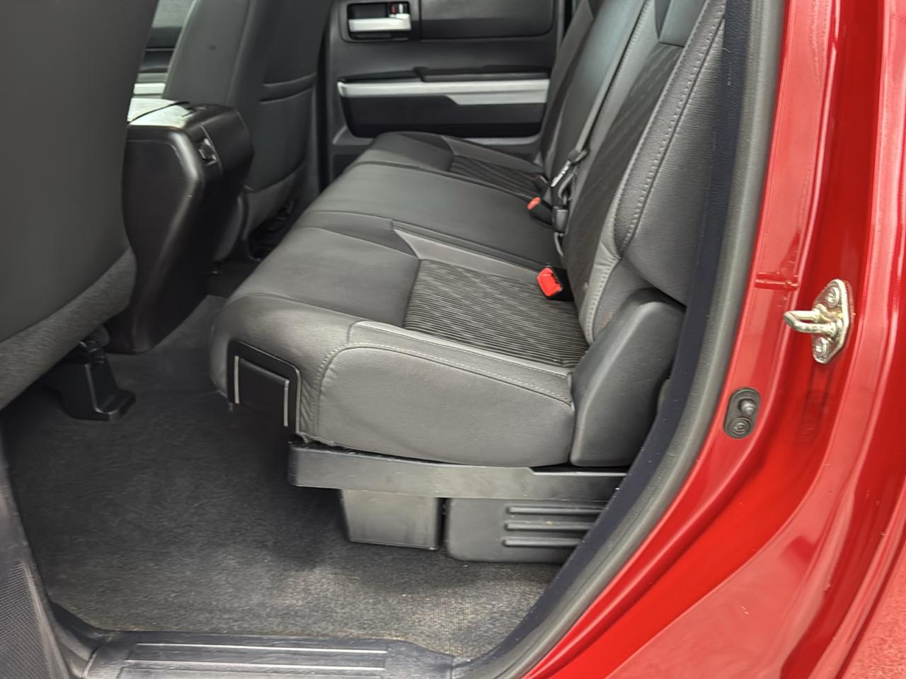 Toyota Tundra 4WD Truck Double Cab 5.7L V8 6-Spd AT TRD Pro (Natl) 2016