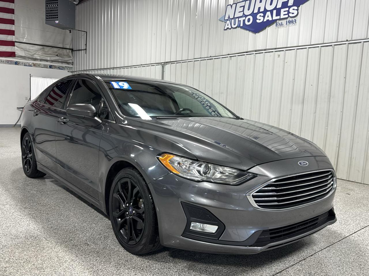 Ford Fusion SE FWD 2019