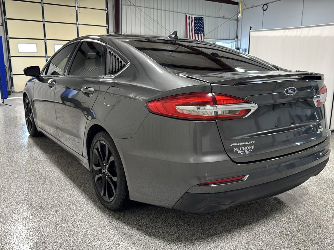 Ford Fusion SE FWD 2019