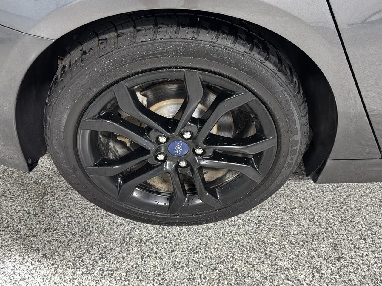 Ford Fusion SE FWD 2019