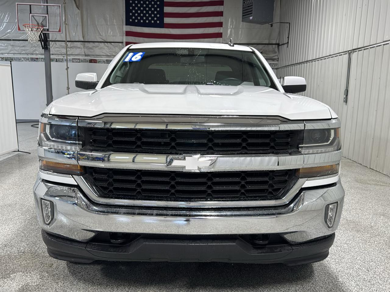 Chevrolet Silverado 1500 4WD Crew Cab 143.5" LT w/1LT 2016