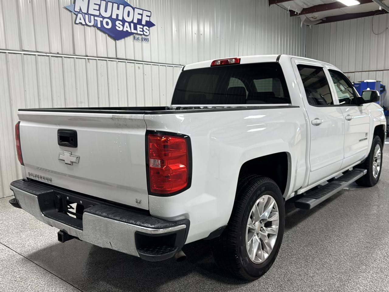 Chevrolet Silverado 1500 4WD Crew Cab 143.5" LT w/1LT 2016