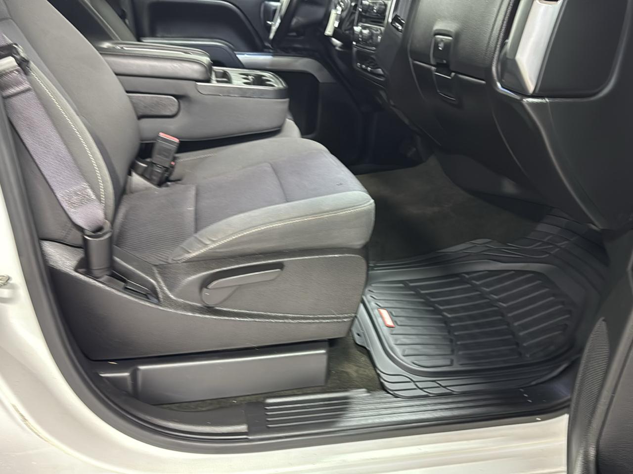 Chevrolet Silverado 1500 4WD Crew Cab 143.5" LT w/1LT 2016