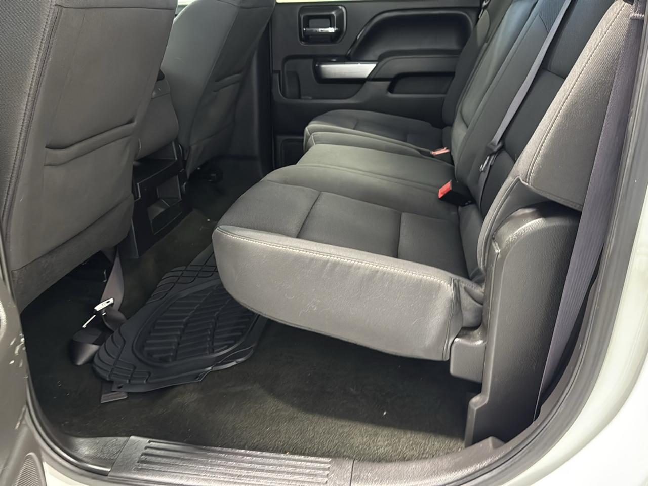 Chevrolet Silverado 1500 4WD Crew Cab 143.5" LT w/1LT 2016