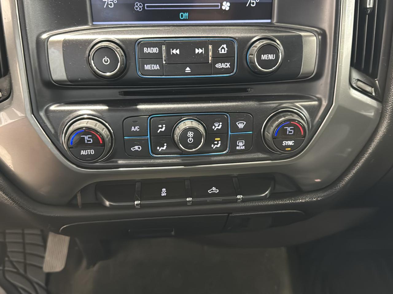Chevrolet Silverado 1500 4WD Crew Cab 143.5" LT w/1LT 2016