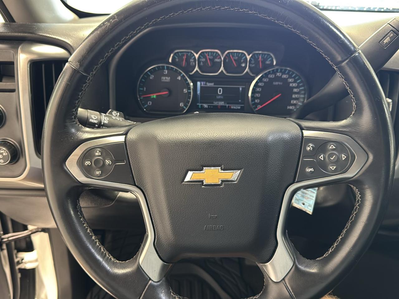 Chevrolet Silverado 1500 4WD Crew Cab 143.5" LT w/1LT 2016