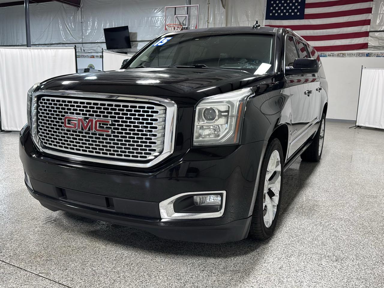 GMC Yukon XL 4WD 4dr Denali 2015