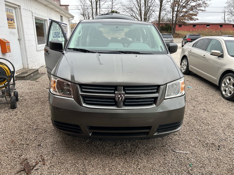 Dodge Grand Caravan SE 2010