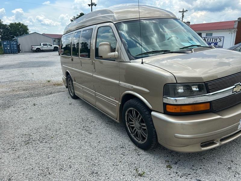 Chevrolet Express G1500 3LT RV 2012