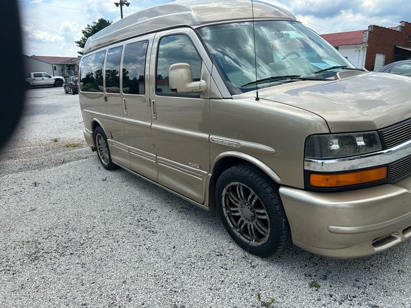 Chevrolet Express G1500 3LT RV 2012