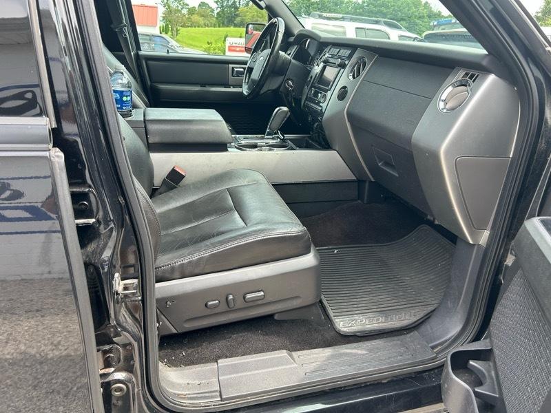 Ford Expedition EL Limited 4WD 2013