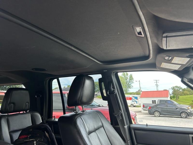 Ford Expedition EL Limited 4WD 2013