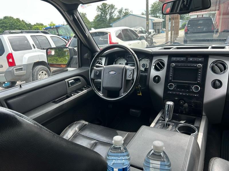 Ford Expedition EL Limited 4WD 2013