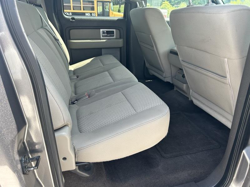 Ford F-150 4WD SuperCrew 145" XLT 2010